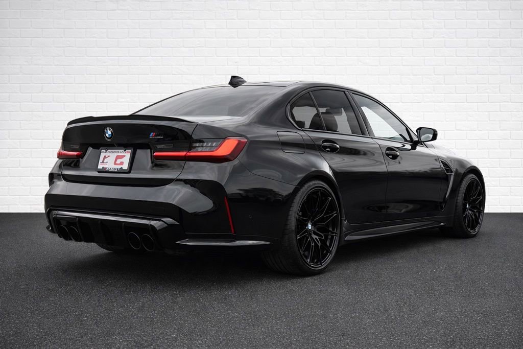 Used 2022 BMW M3 Competition w/ M Carbon Exterior Package image 4