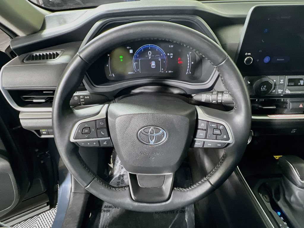 Certified 2025 Toyota Grand Highlander AWD image 10