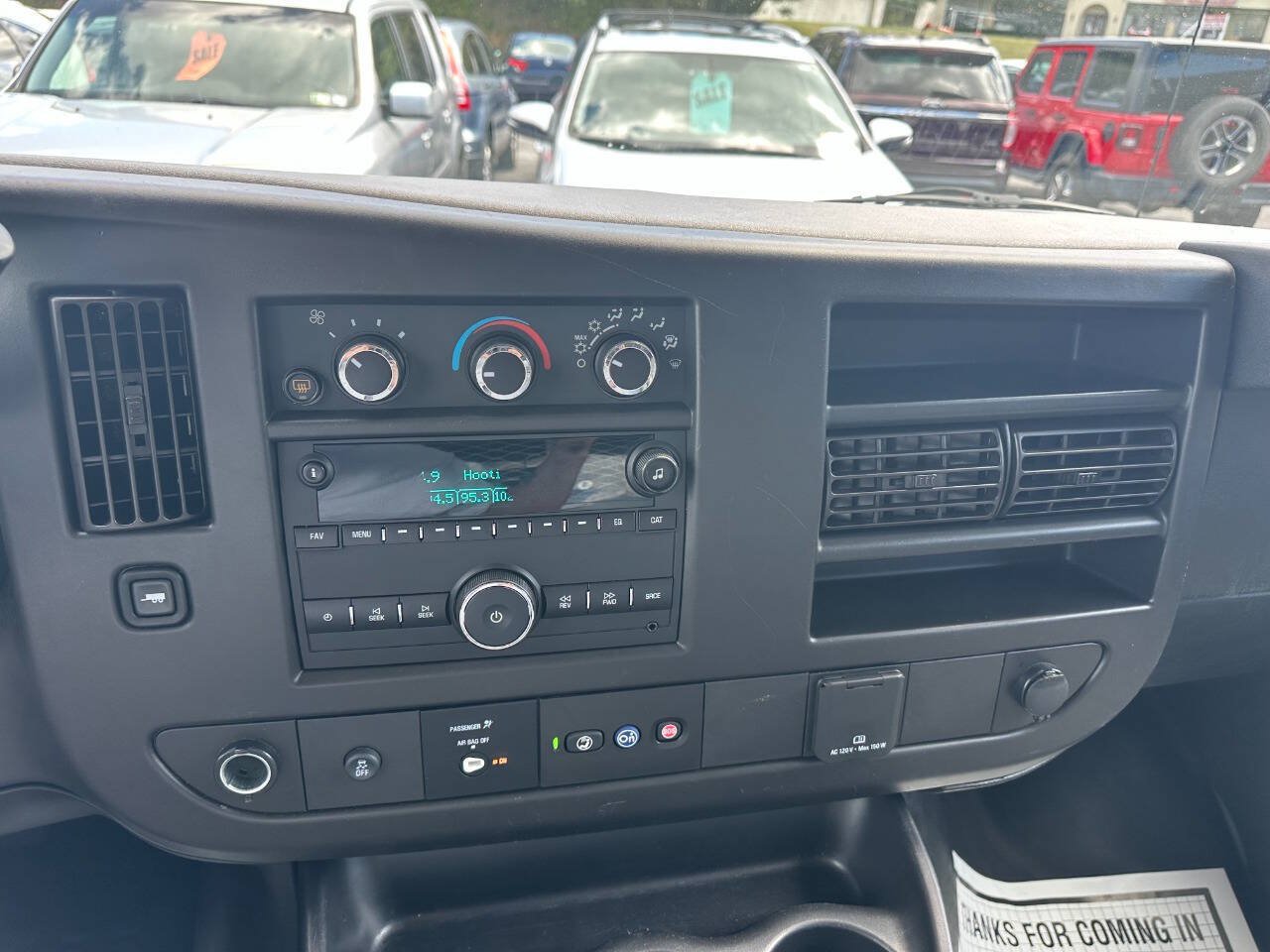 Used 2021 Chevrolet Express 3500 LS RWD image 26