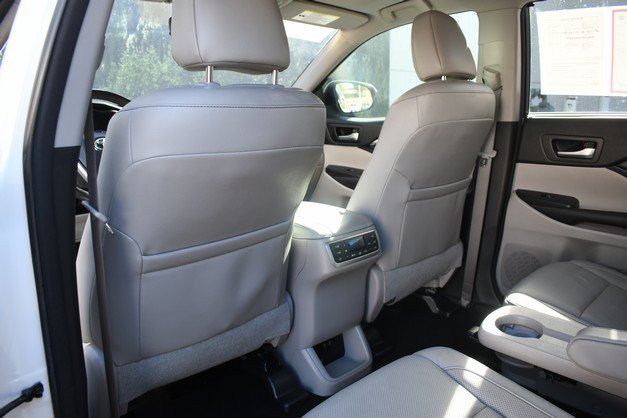 Certified 2018 Toyota Highlander Limited Platinum w/ Carpet Mat Package (TMS) AWD/4WD image 22