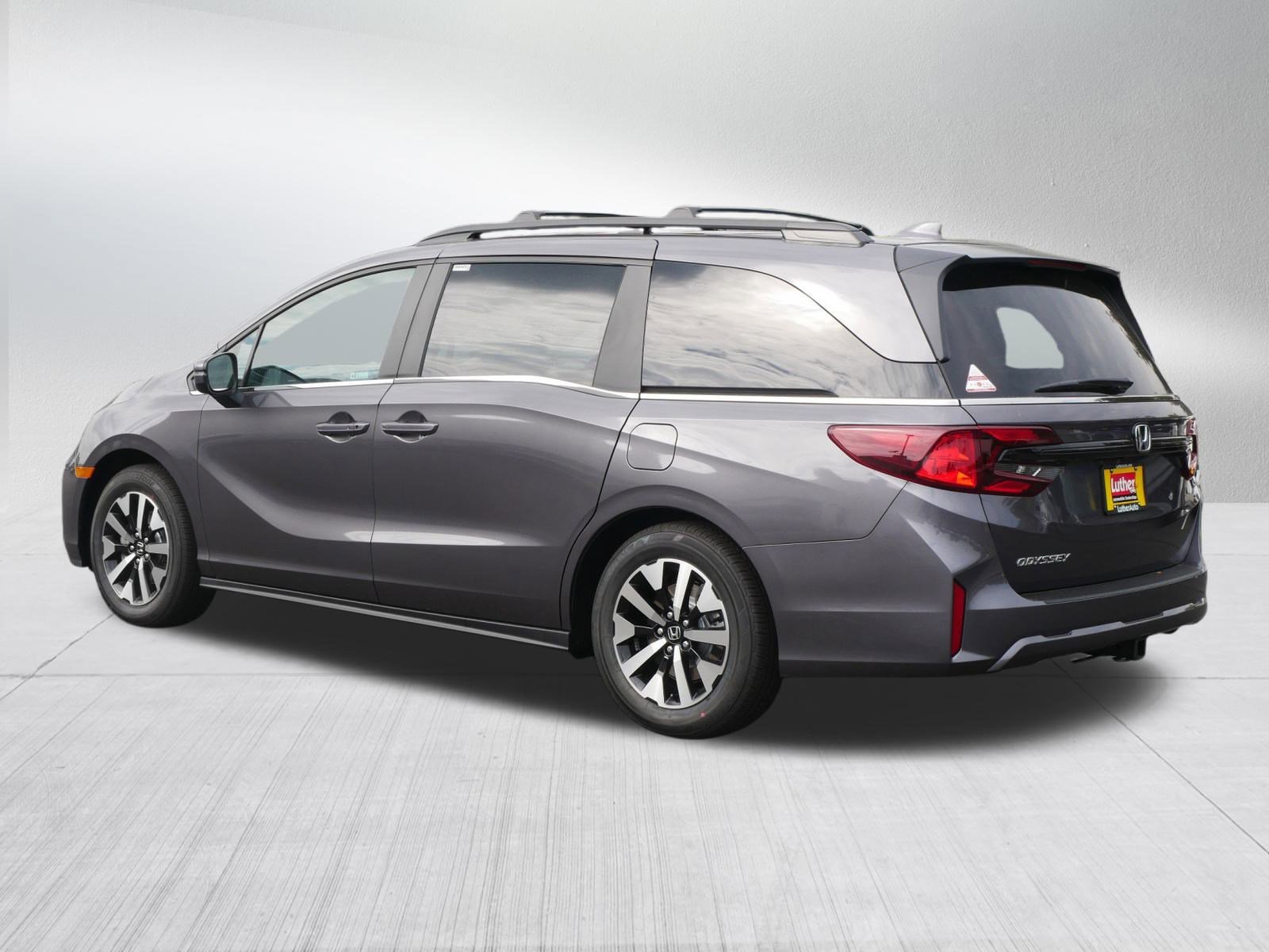 New 2026 Honda Odyssey EX-L image 5