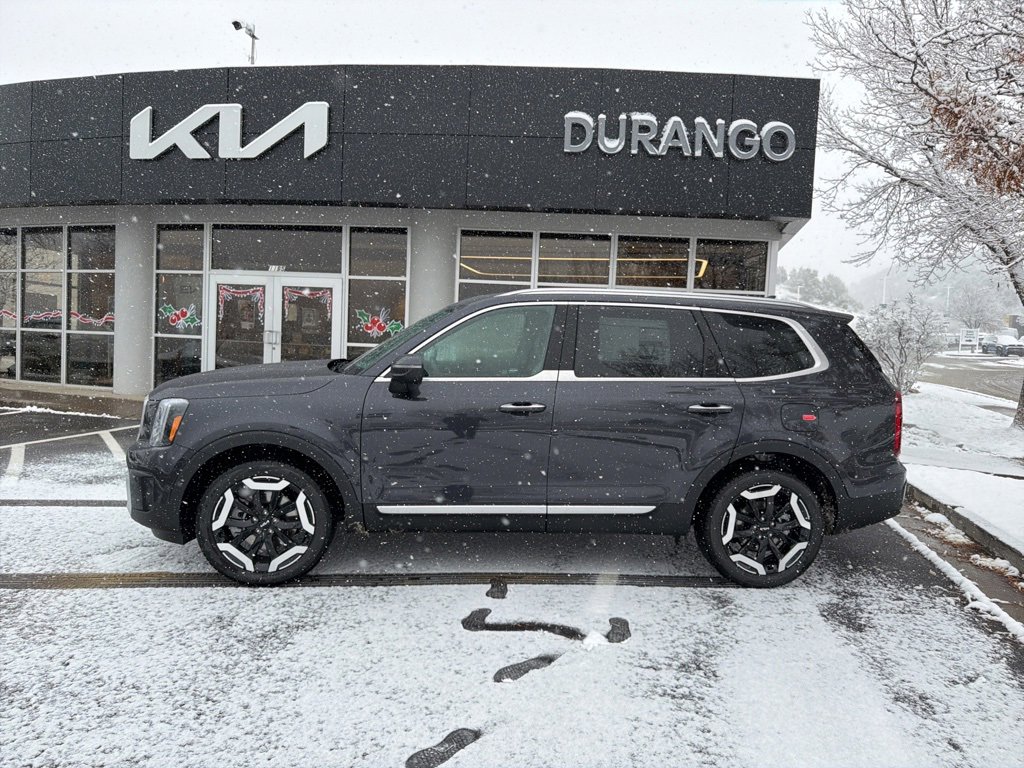 New 2025 Kia Telluride S