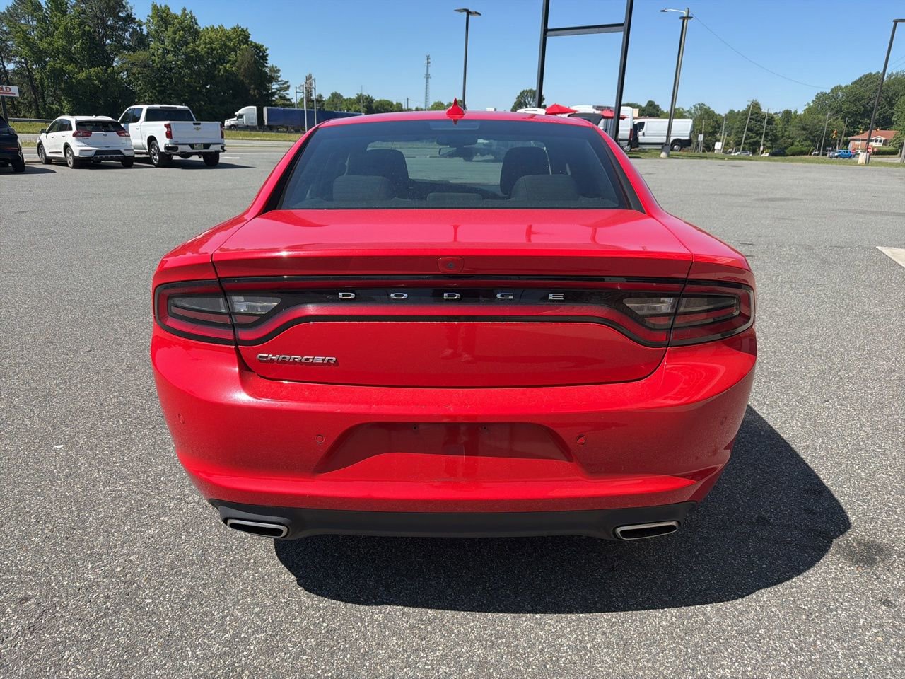 Used 2023 Dodge Charger SXT RWD image 7