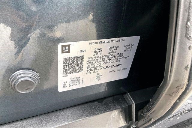 Used 2021 Chevrolet Suburban Premier w/ Premium Package RWD image 20