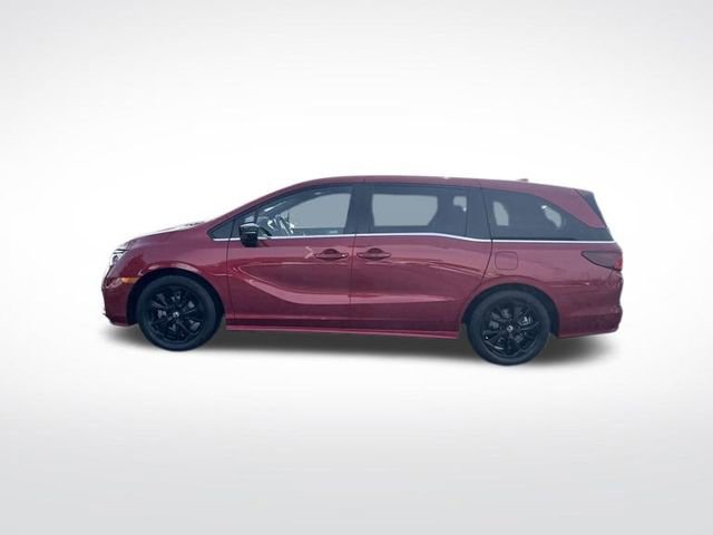 Used 2023 Honda Odyssey Sport image 2