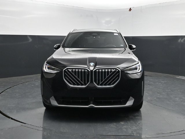 Used 2026 BMW X3 xDrive30i AWD/4WD image 2