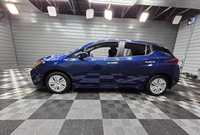 Used 2023 Nissan Leaf S FWD image 9