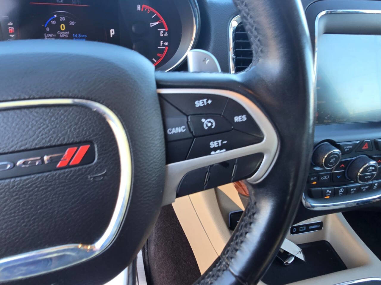 Used 2016 Dodge Durango Limited w/ Nav & Power Liftgate Group image 55