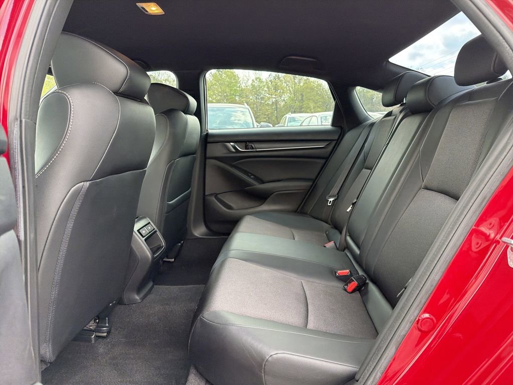 Used 2021 Honda Accord Sport image 13