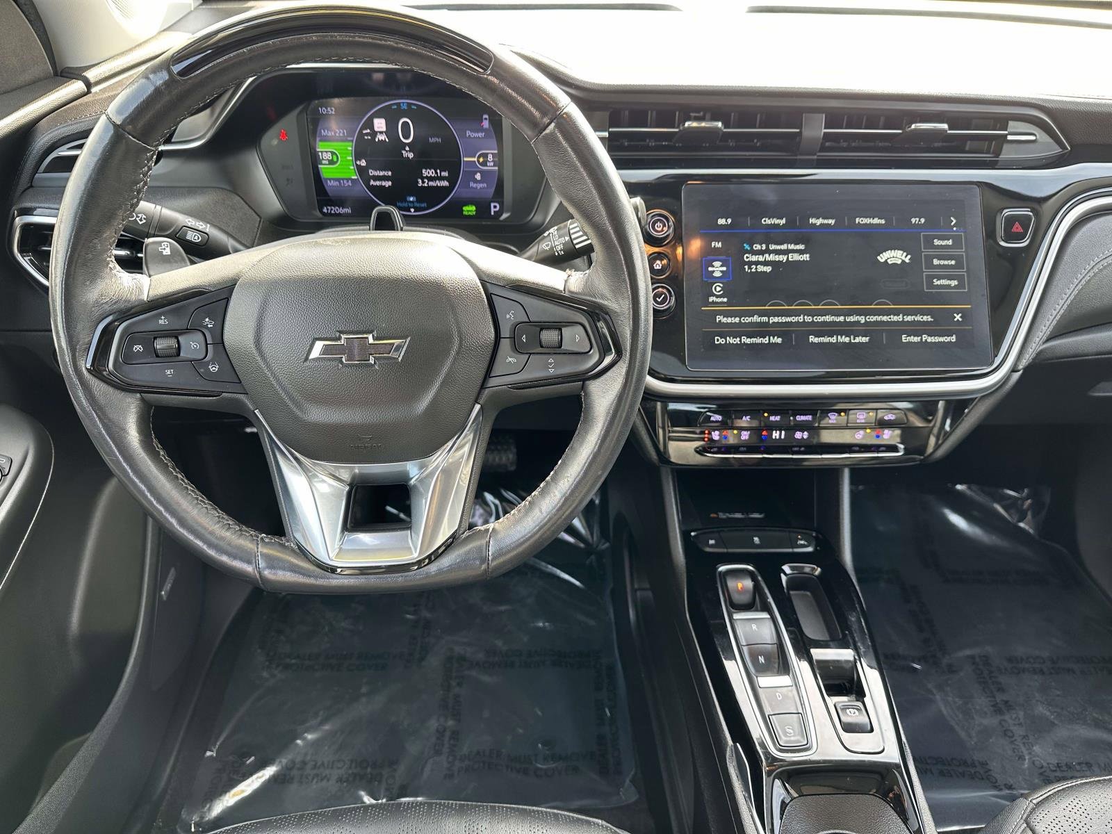 Used 2023 Chevrolet Bolt EUV Premier w/ Sun & Sound Package image 8