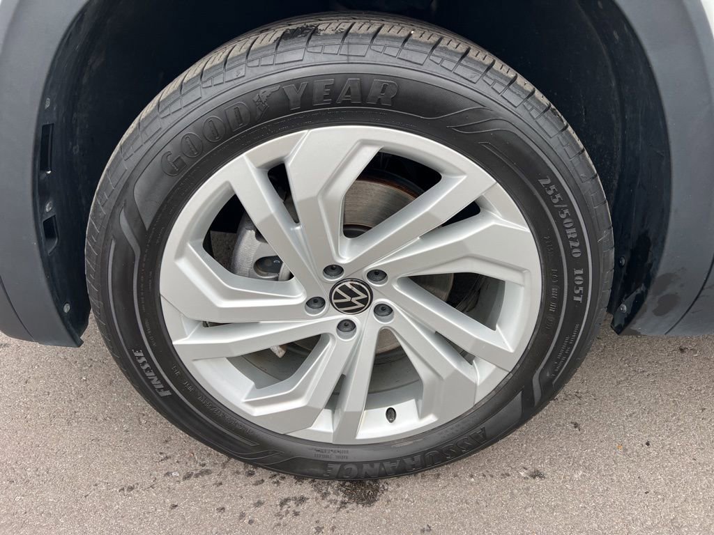 Used 2021 Volkswagen Atlas SE w/ Panoramic Sunroof Package image 8