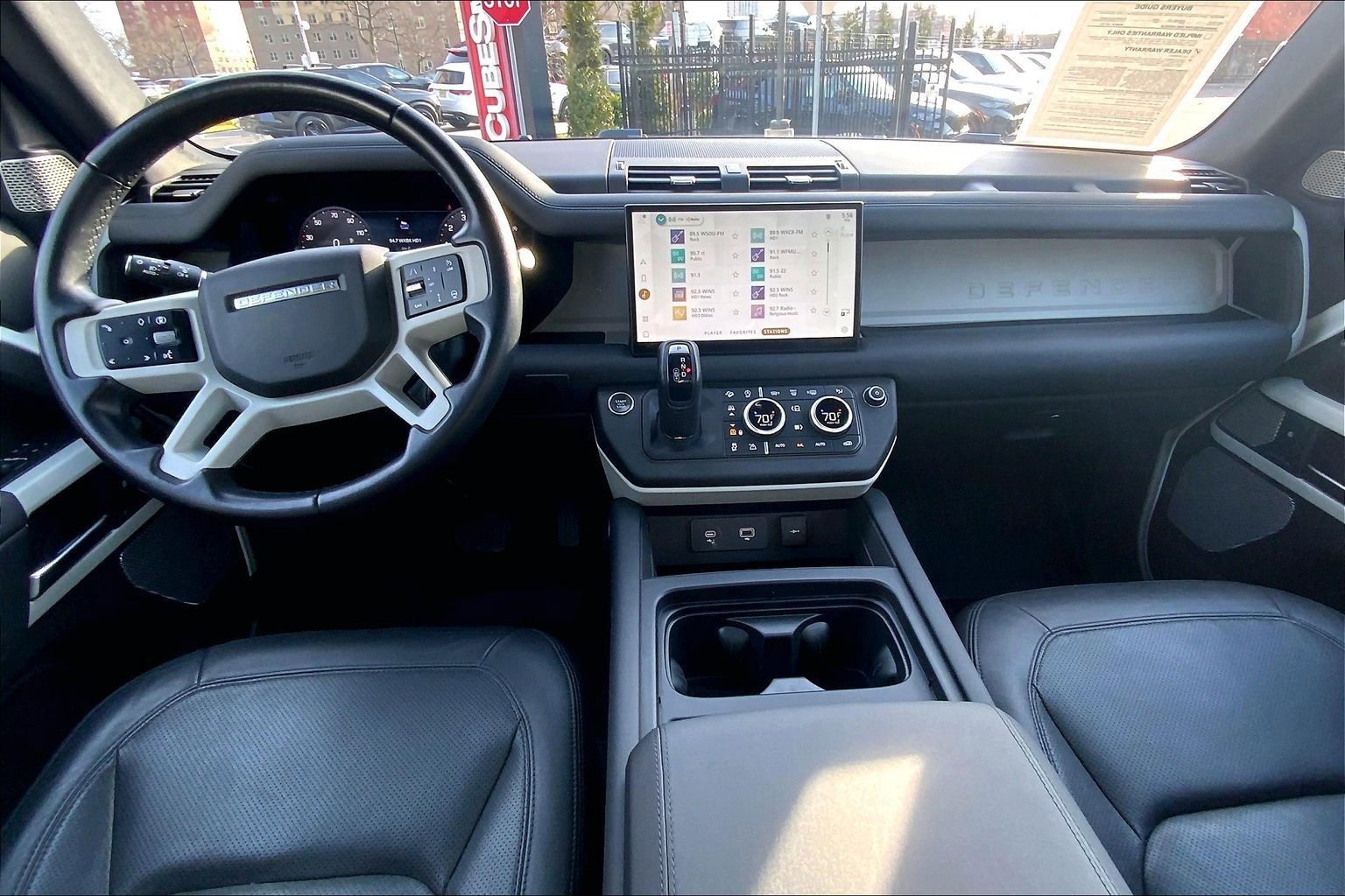 Used 2024 Land Rover Defender 130 S image 15