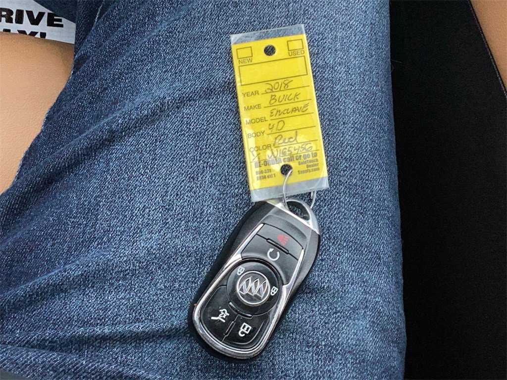 Used 2018 Buick Enclave Essence w/ Trailering Package image 26