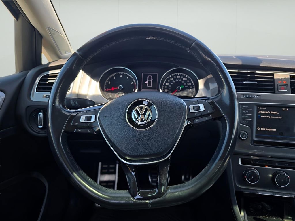 Used 2017 Volkswagen Golf Alltrack SE image 10