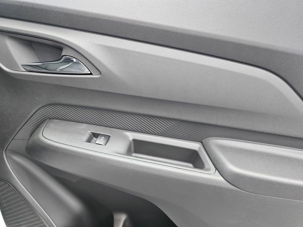 New 2027 Chevrolet Bolt LT w/ Comfort Package FWD image 10