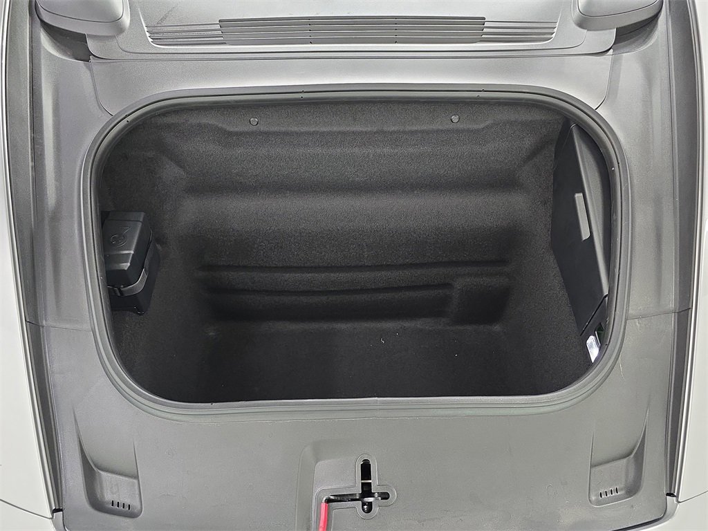 Certified 2025 Porsche 911 Carrera image 25