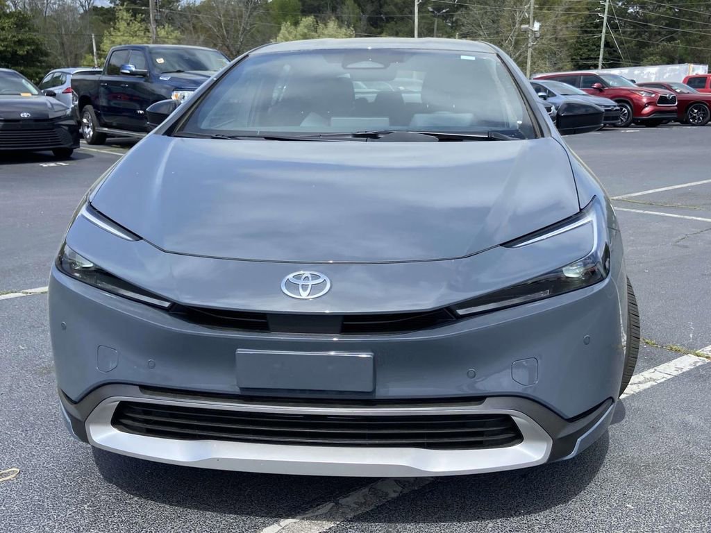 Used 2026 Toyota Prius Plug-In Hybrid FWD image 8