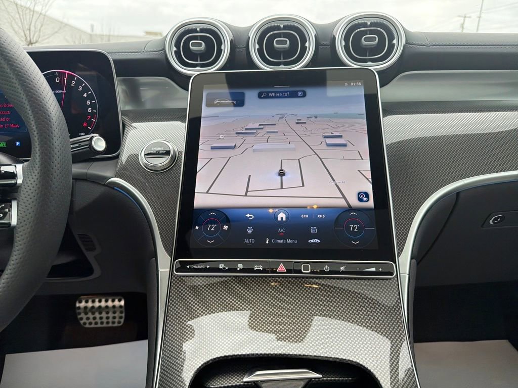 Used 2025 Mercedes-Benz GLC 350e 4MATIC image 18