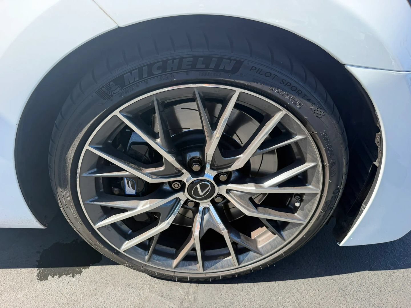 Used 2019 Lexus GS F w/ Preferred Accessory Package RWD image 37