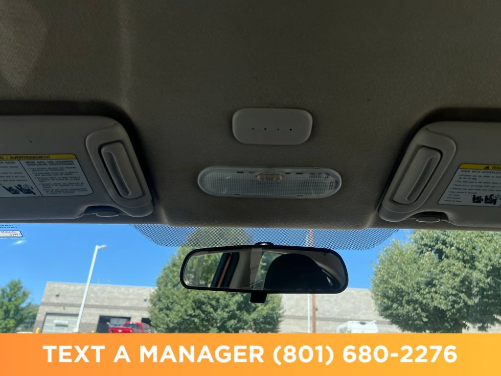 Used 2019 Nissan Versa SV FWD image 21