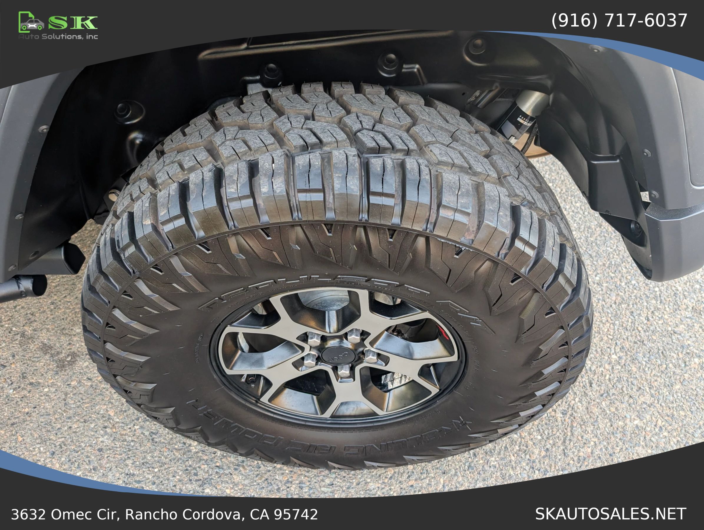 Used 2018 Jeep Wrangler Unlimited Rubicon AWD/4WD image 14