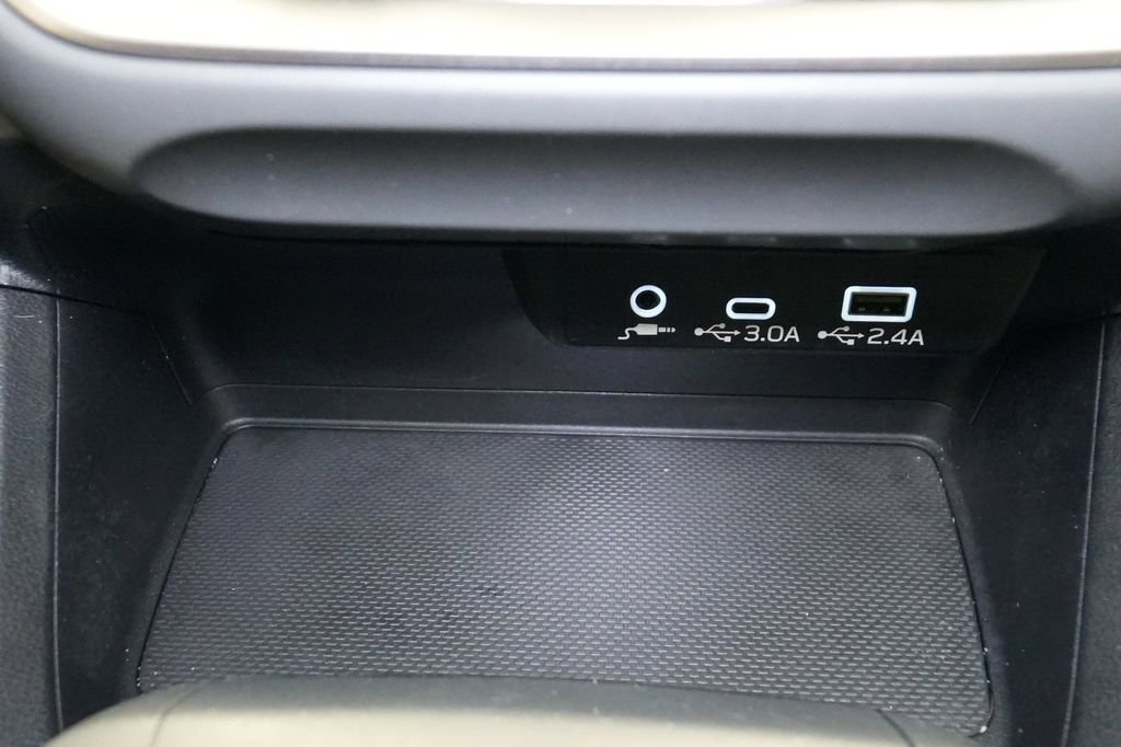 Used 2024 Subaru Crosstrek 2.0i Premium image 35