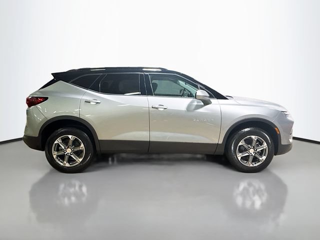 New 2026 Chevrolet Blazer LT w/ Convenience Package FWD image 6