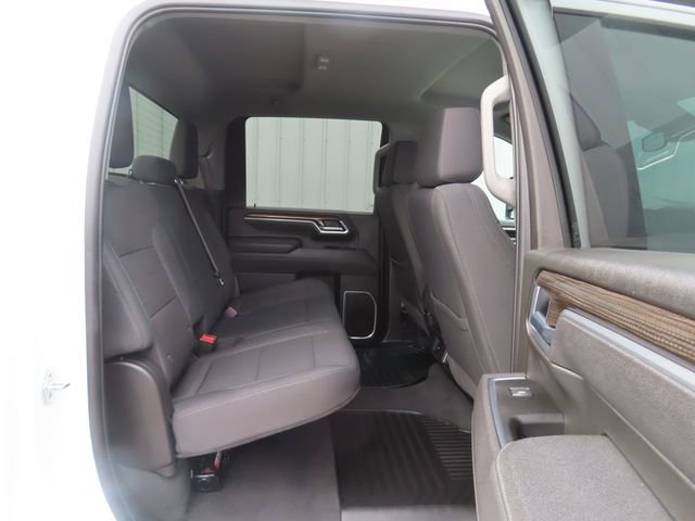 Used 2025 Chevrolet Silverado 2500 LT w/ Convenience Package image 31