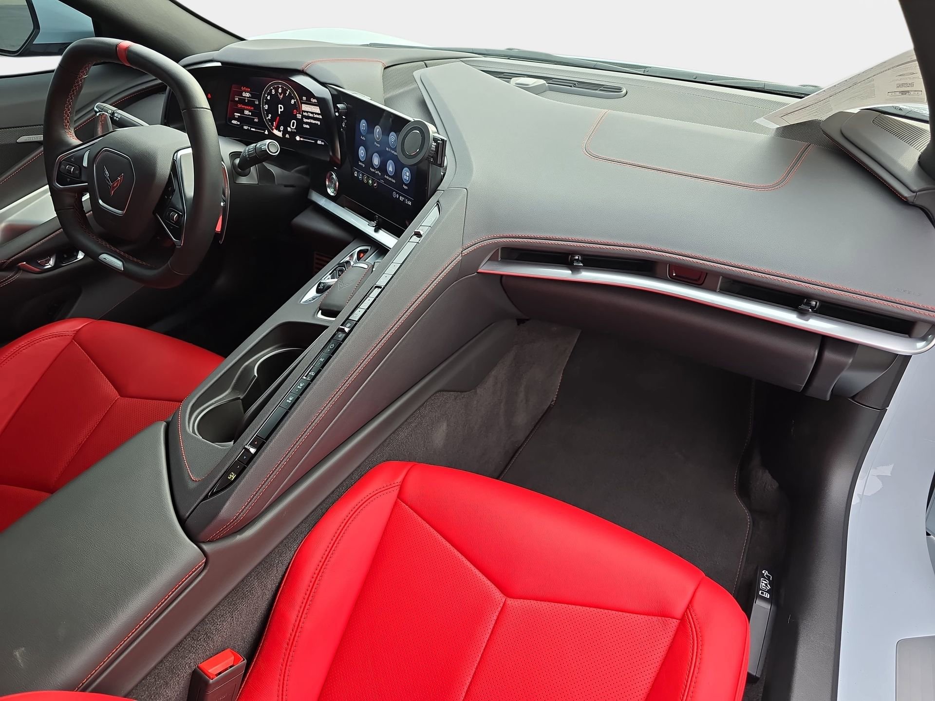 Used 2023 Chevrolet Corvette Z06 RWD image 9