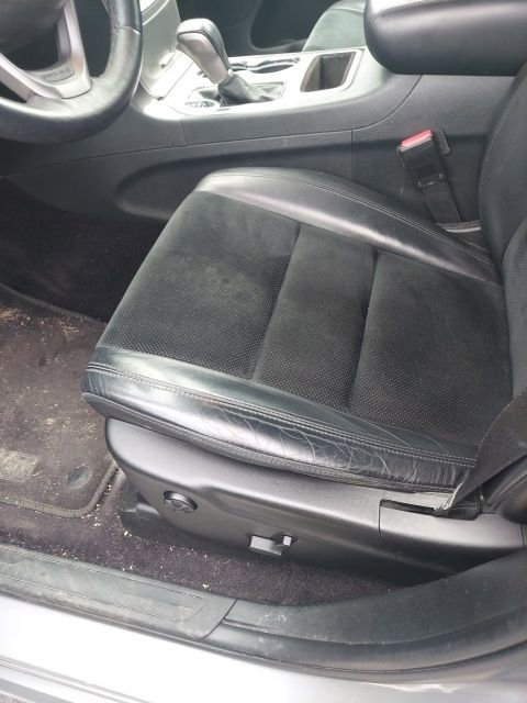 Used 2017 Jeep Grand Cherokee Altitude image 2