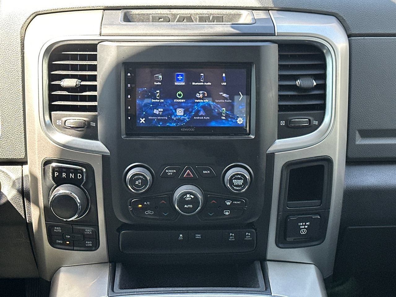 Used 2017 RAM 1500 Lone Star AWD/4WD image 18