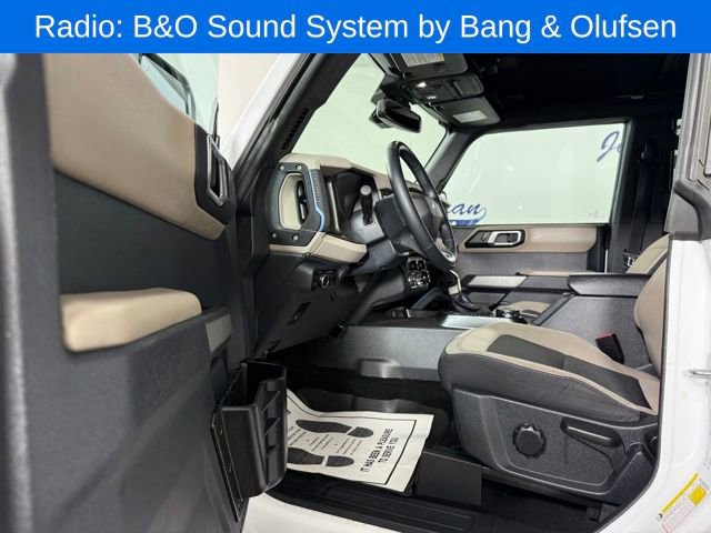 Used 2023 Ford Bronco Wildtrak image 11