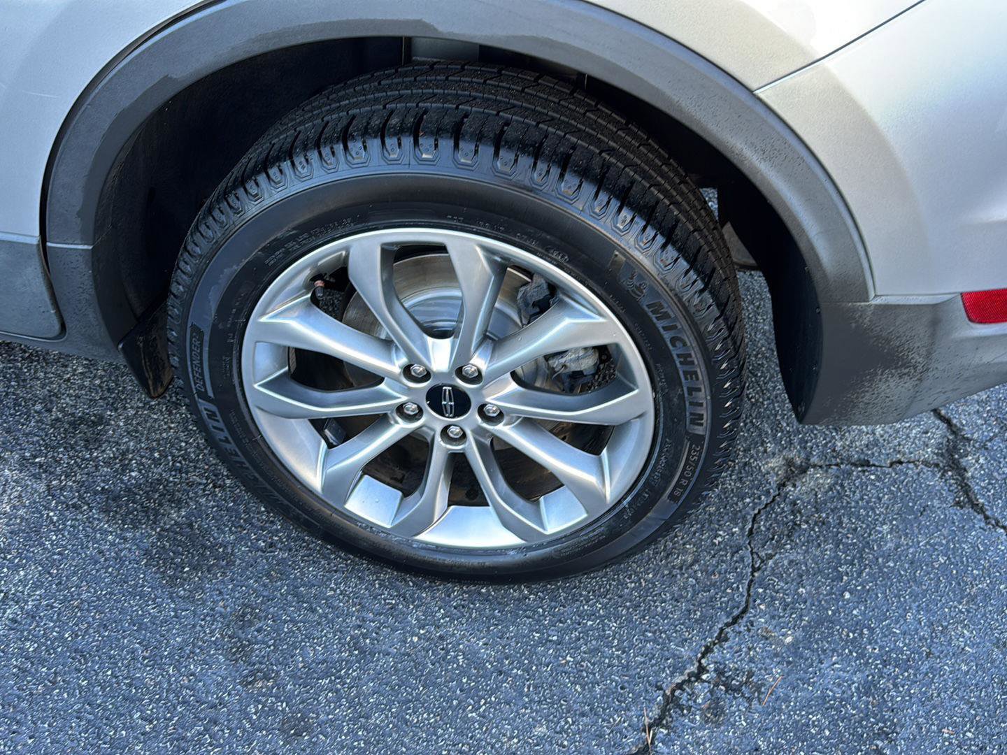 Used 2017 Lincoln MKC Select w/ Select Plus Package image 32