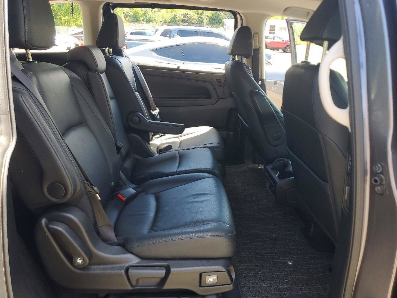 Used 2025 Honda Odyssey EX-L image 9