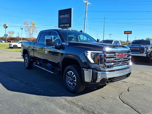 New 2026 GMC Sierra 3500 SLT w/ SLT Premium Package image 7