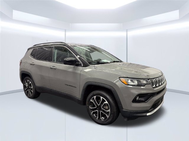 Used 2022 Jeep Compass Limited AWD/4WD image 8