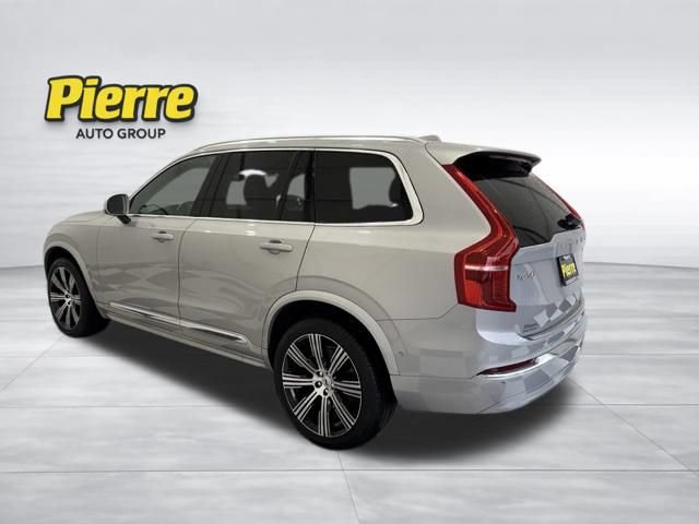 Used 2023 Volvo XC90 B6 Ultimate AWD/4WD image 2