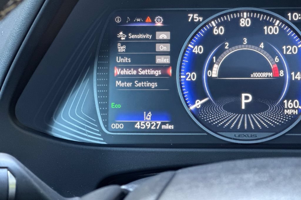 Used 2019 Lexus UX 200 w/ Premium Package FWD image 24