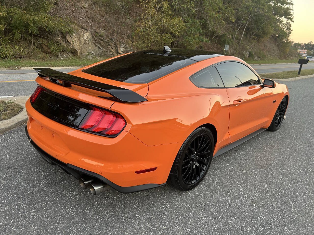 Used 2020 Ford Mustang GT w/ Black Accent Package RWD image 6