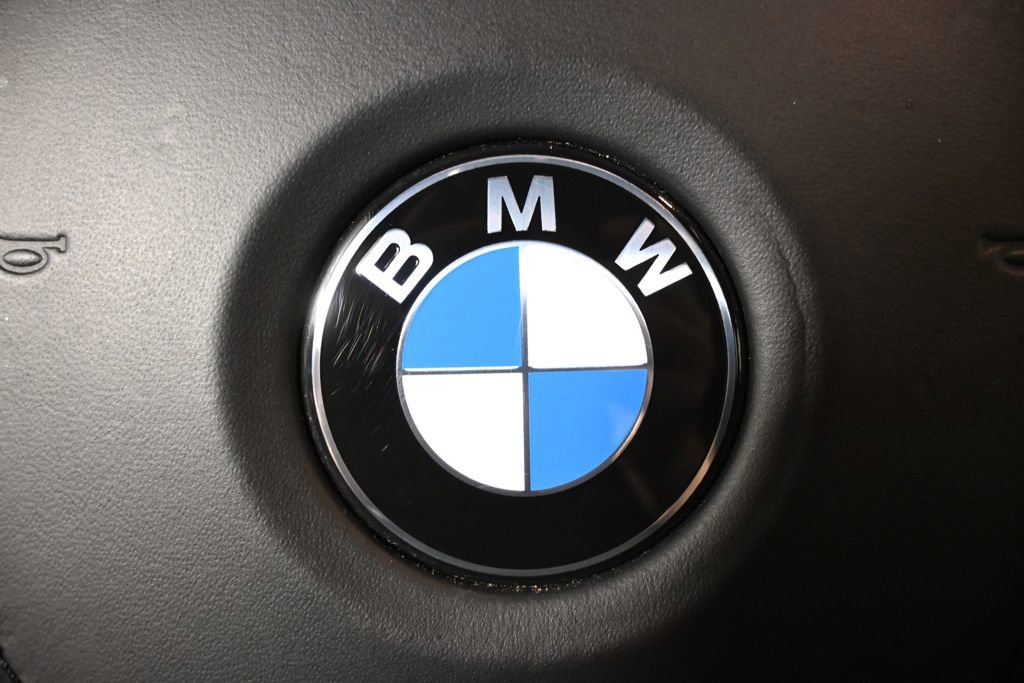 Used 2023 BMW XM AWD/4WD image 38