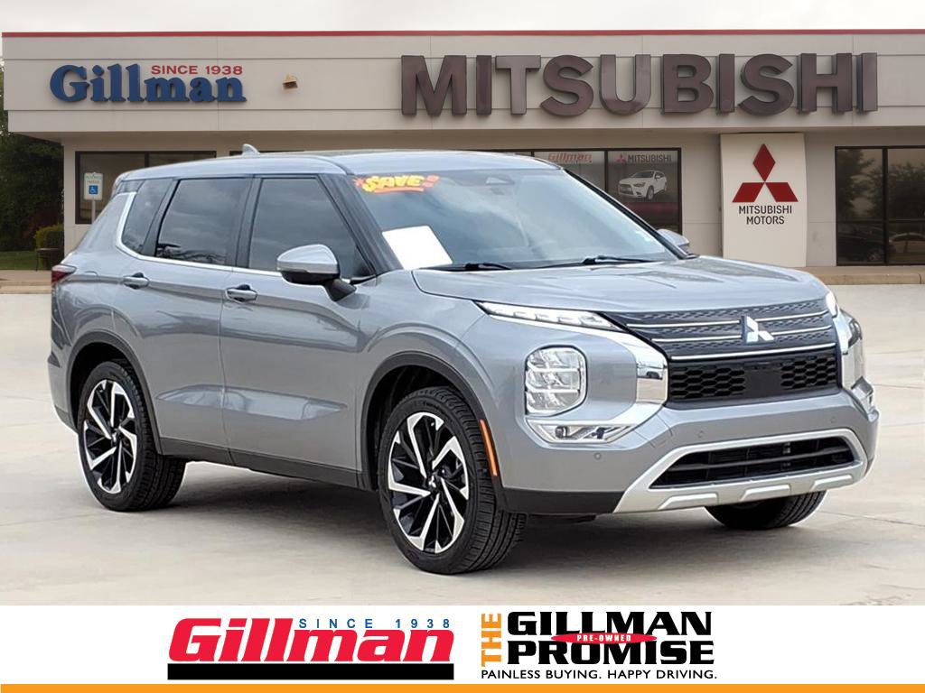 Used 2024 Mitsubishi Outlander SE Black Edition