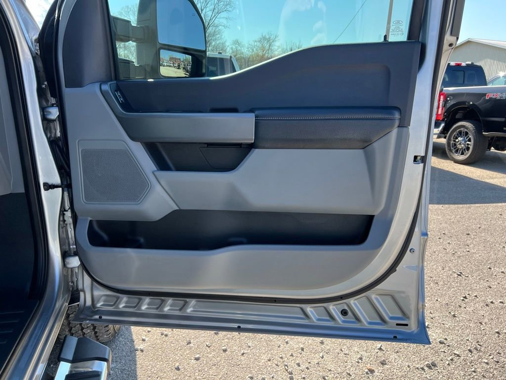 Used 2024 Ford F250 XLT w/ FX4 Off-Road Package image 20