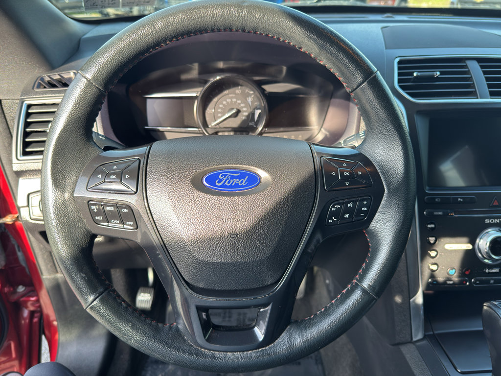 Used 2017 Ford Explorer Sport w/ Equipment Group 401A image 12