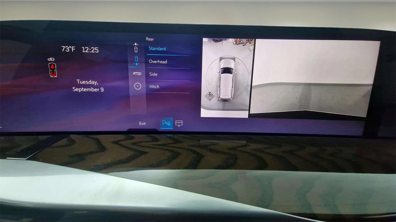 Used 2025 Cadillac Escalade Sport Platinum w/ LPO, ONYX Package image 22