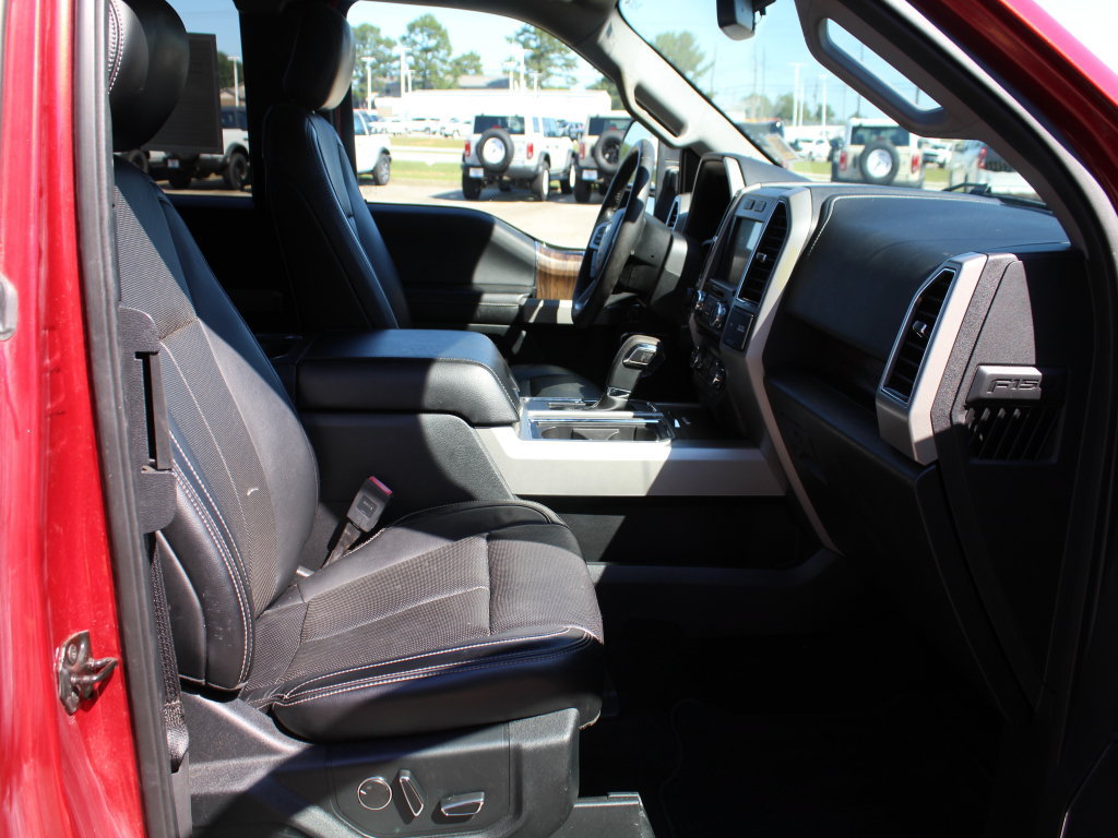 Used 2018 Ford F150 Lariat w/ Heavy-Duty Payload Package AWD/4WD image 14