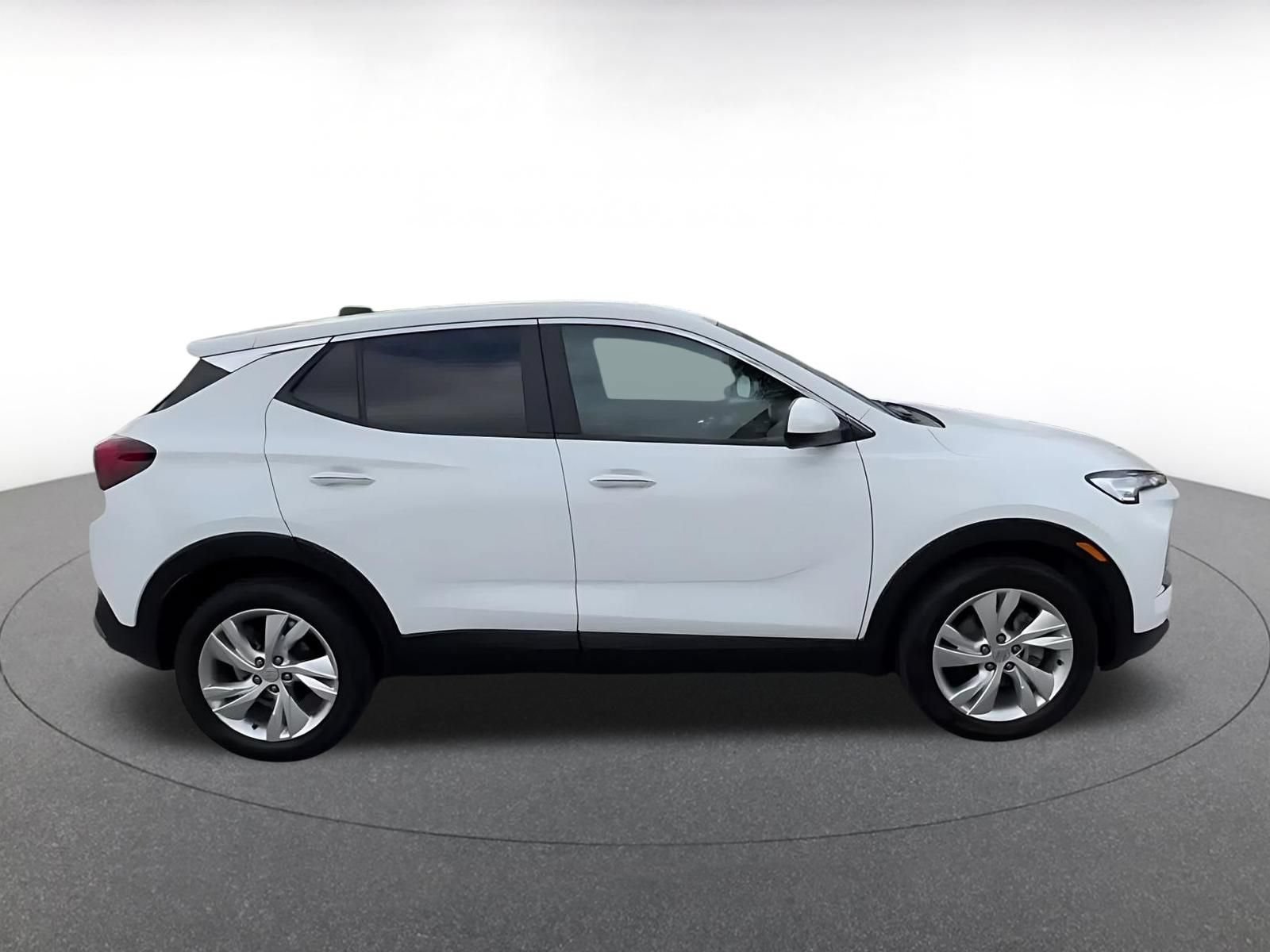Used 2025 Buick Encore GX Preferred FWD image 16