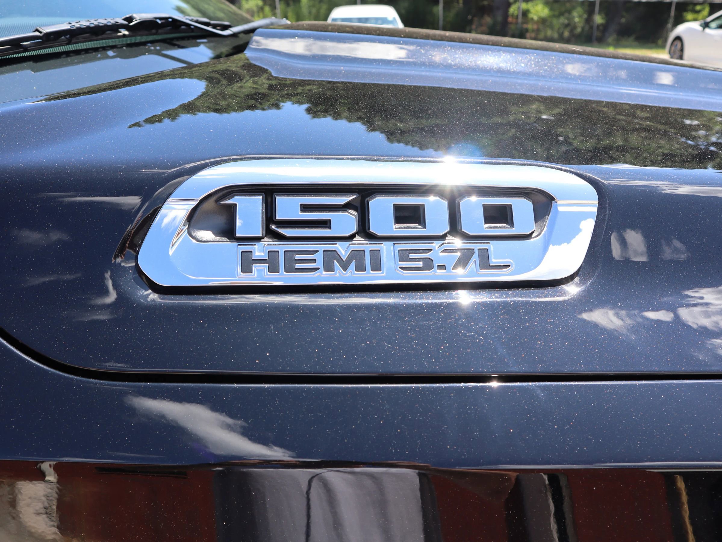 Used 2020 RAM 1500 Laramie image 36