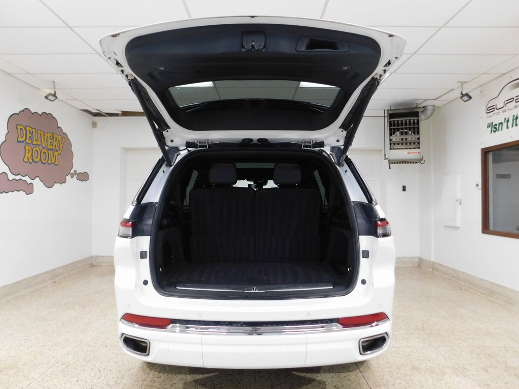 Used 2022 Jeep Grand Cherokee L Overland w/ Luxury Tech Group IV image 86