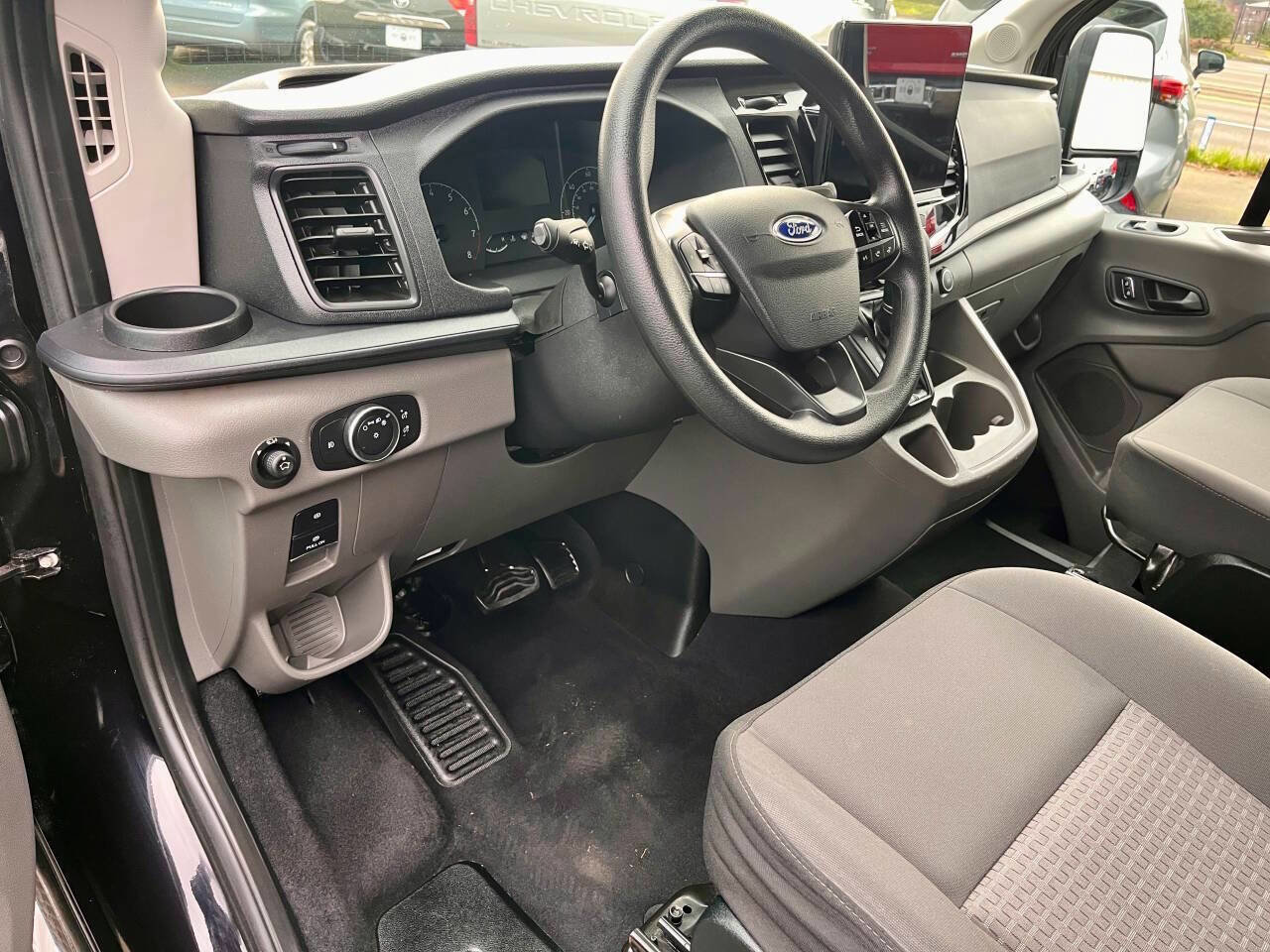 Used 2023 Ford Transit 350 XLT image 12