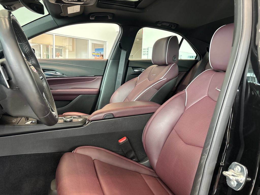 New 2025 Cadillac CT4 V RWD image 3